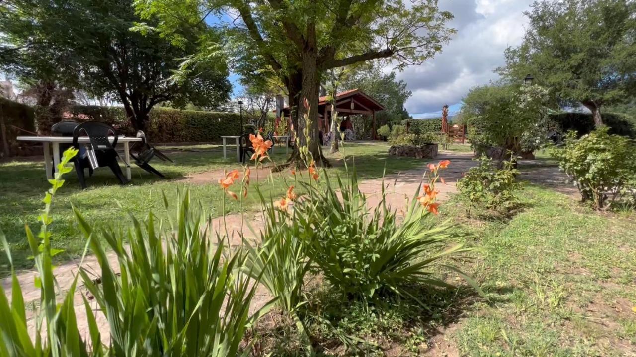 Cabanas Agua Que Brilla Mina Clavero Eksteriør billede